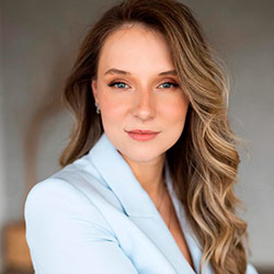 DRA. FERNANDA WROBLEVSKI GIUBLIN